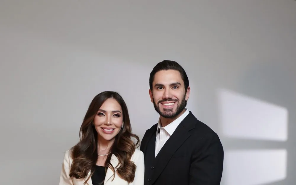 Dr. Gabriel Mattos Henriques e Dra. Leciana Ramos no Instituto Avinu